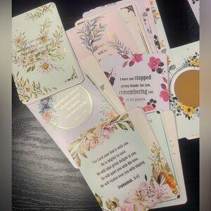 DEVOTIONAL SCRATCHER CARDS SET